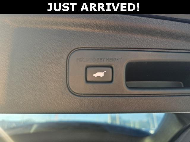 used 2022 Acura MDX car, priced at $39,940