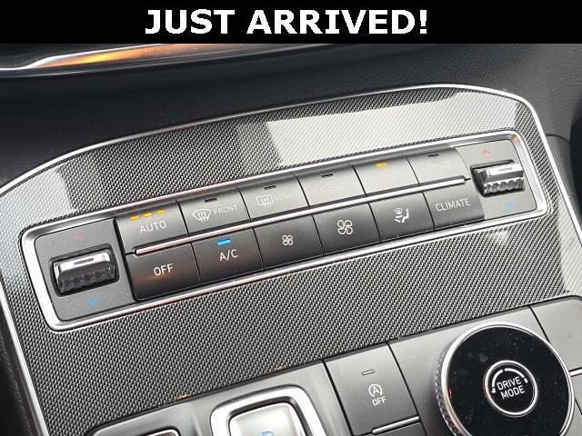 used 2021 Hyundai Santa Fe car, priced at $18,499