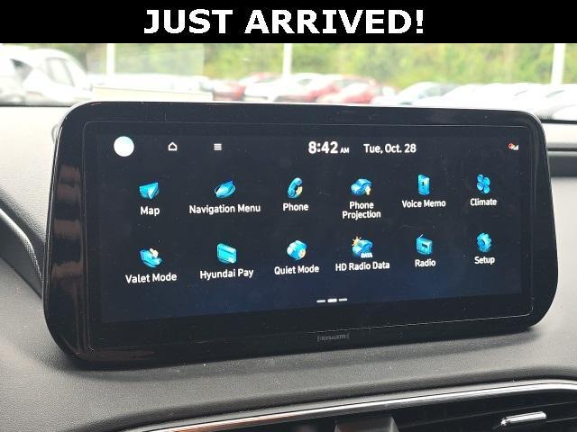 used 2023 Hyundai Santa Fe car, priced at $17,288