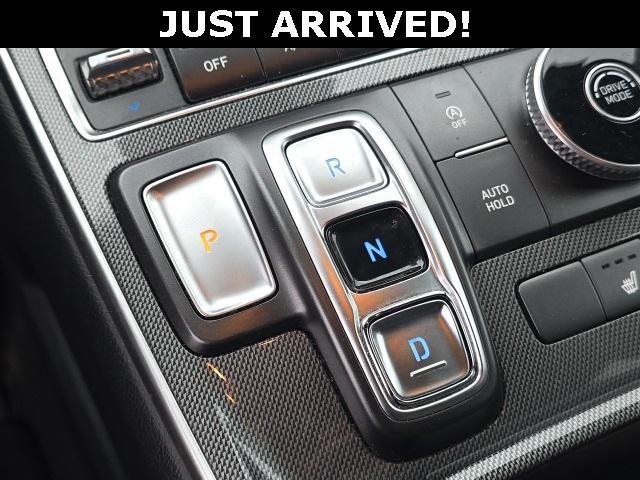 used 2023 Hyundai Santa Fe car, priced at $17,288