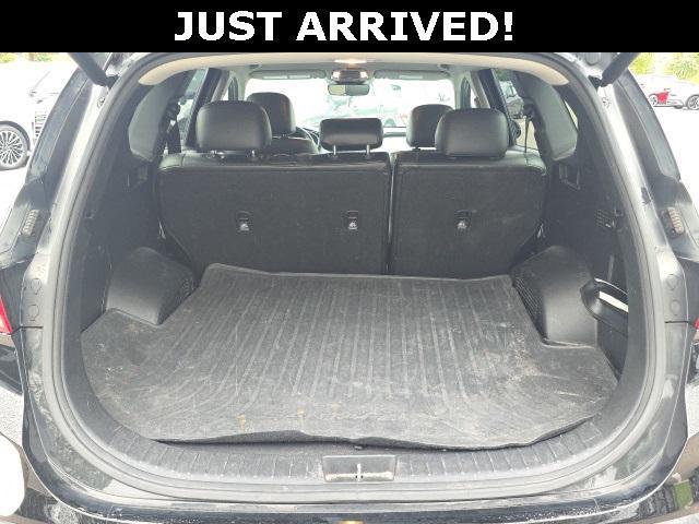 used 2023 Hyundai Santa Fe car, priced at $17,288
