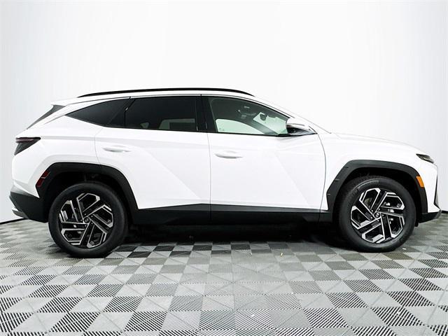 new 2025 Hyundai TUCSON Hybrid car, priced at $43,905