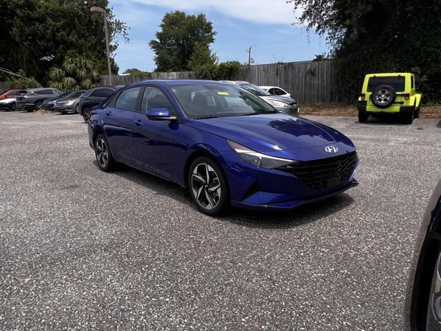 new 2023 Hyundai Elantra car, priced at $25,215