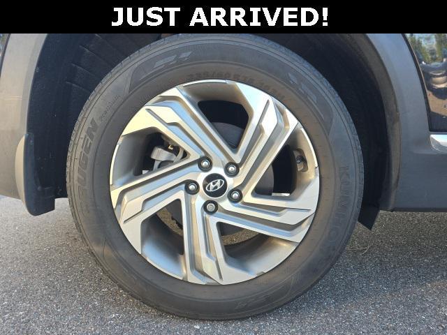 used 2022 Hyundai Santa Fe car, priced at $20,000