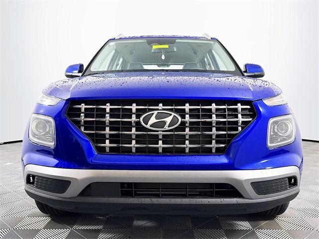 new 2025 Hyundai Venue car, priced at $25,010