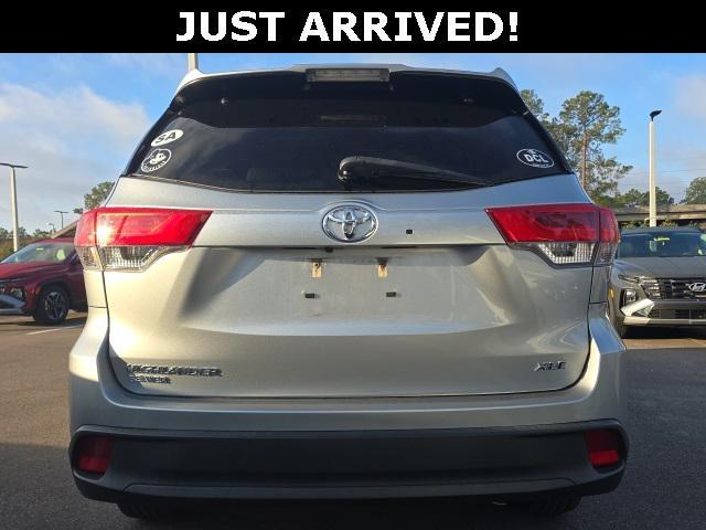 used 2018 Toyota Highlander car, priced at $22,876