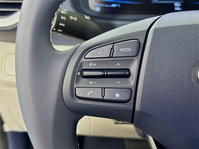 new 2025 Hyundai Venue car, priced at $25,520