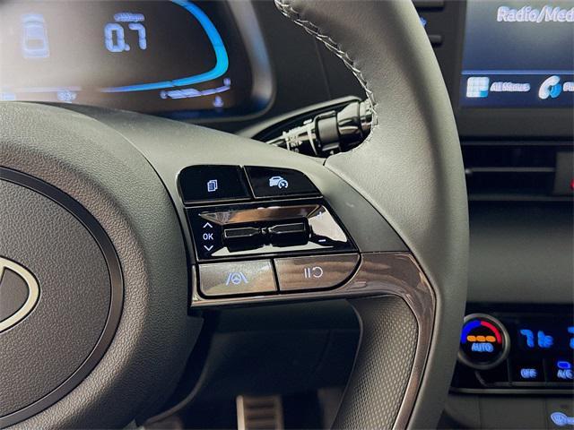 new 2025 Hyundai Elantra car, priced at $25,040