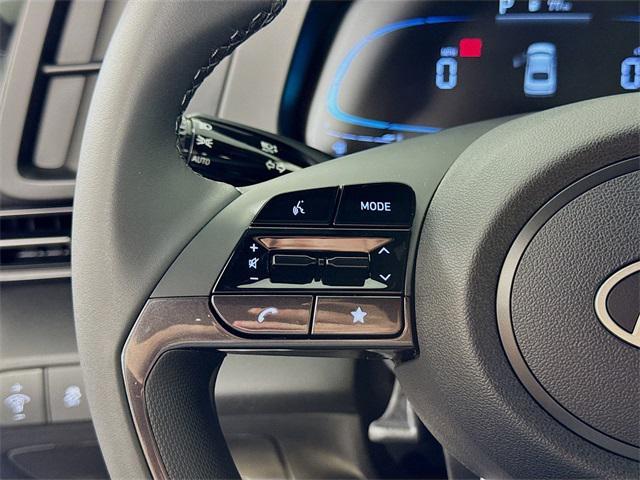 new 2025 Hyundai Elantra car, priced at $25,020