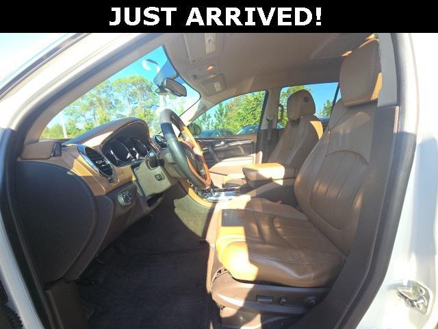 used 2015 Buick Enclave car, priced at $13,500