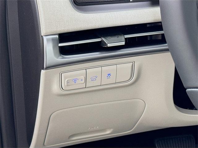new 2025 Hyundai Tucson car, priced at $35,190