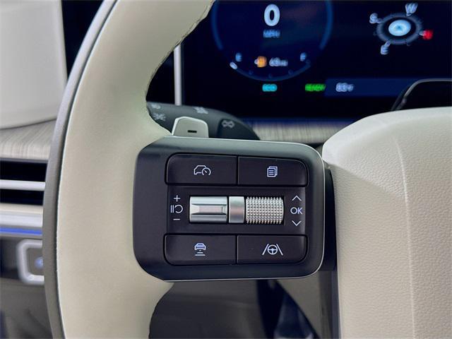 new 2025 Hyundai SANTA FE HEV car, priced at $52,550