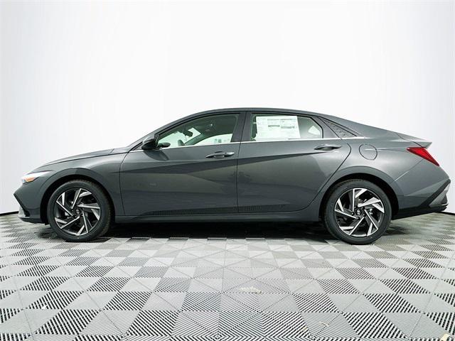 new 2024 Hyundai Elantra car, priced at $26,685