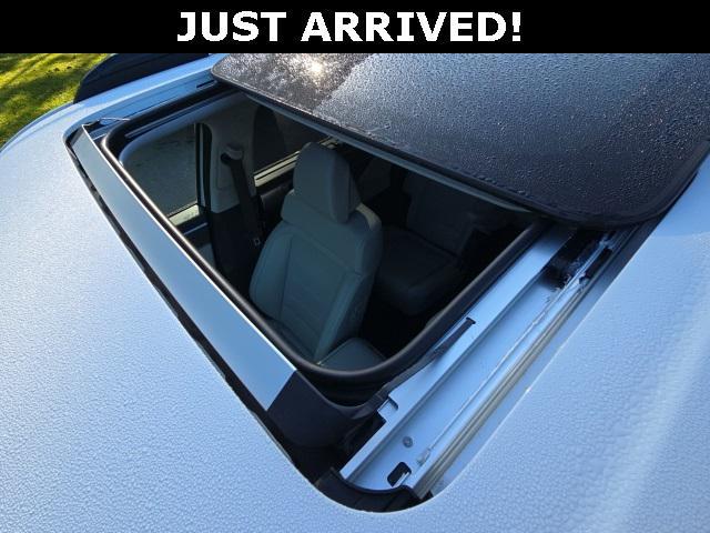 used 2024 Hyundai SANTA FE HEV car, priced at $43,000