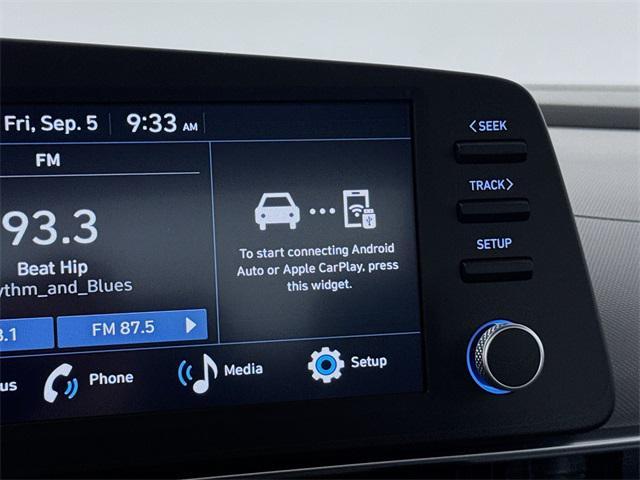 new 2025 Hyundai Elantra car, priced at $25,645