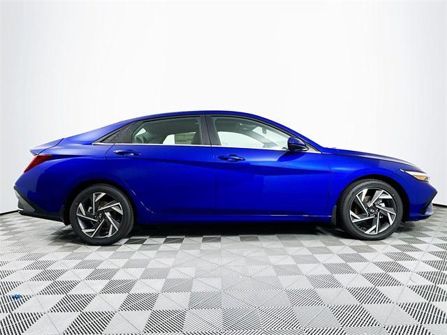 new 2025 Hyundai Elantra car, priced at $27,585