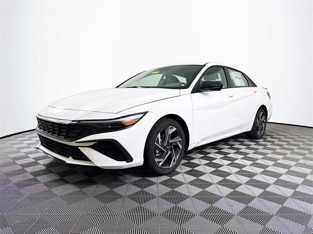 new 2025 Hyundai Elantra car, priced at $25,540