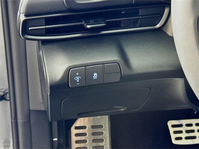 new 2025 Hyundai Elantra car, priced at $25,160