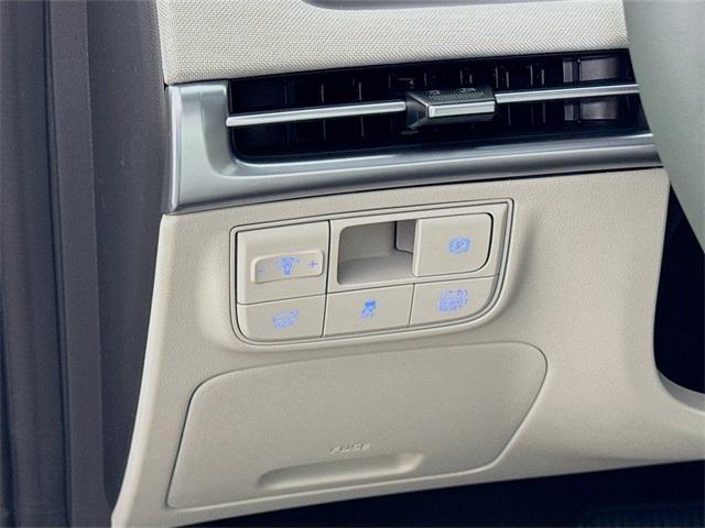 new 2025 Hyundai TUCSON Hybrid car, priced at $44,340