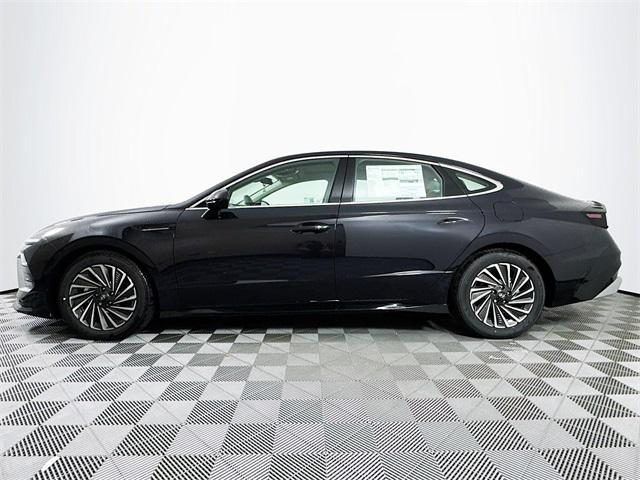 new 2025 Hyundai Sonata Hybrid car, priced at $39,470