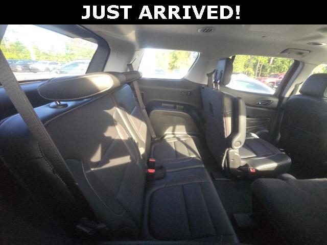 used 2019 GMC Acadia car, priced at $18,000