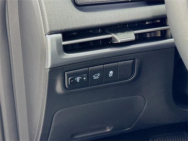 new 2025 Hyundai Tucson car, priced at $37,015