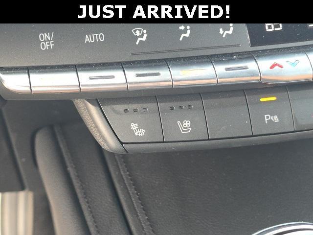 used 2020 Cadillac XT4 car, priced at $25,000