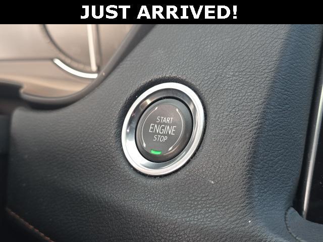 used 2020 Cadillac XT4 car, priced at $25,000