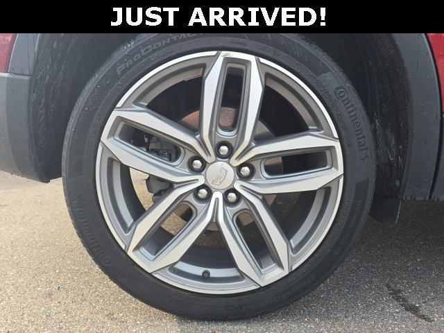 used 2020 Cadillac XT4 car, priced at $25,000