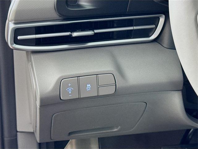 new 2025 Hyundai Elantra car, priced at $25,635