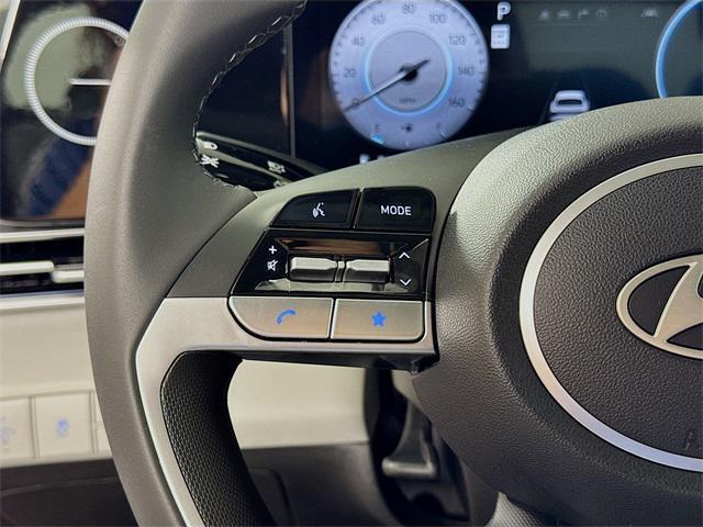 new 2025 Hyundai Elantra car, priced at $29,065
