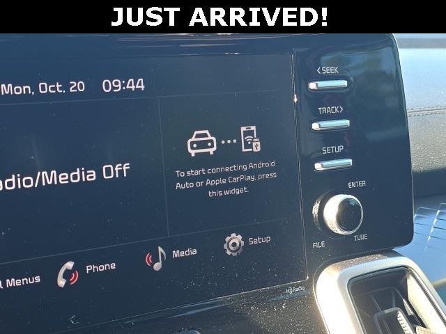 used 2023 Kia Sorento car, priced at $22,606