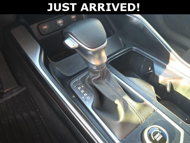 used 2023 Kia Sorento car, priced at $22,606