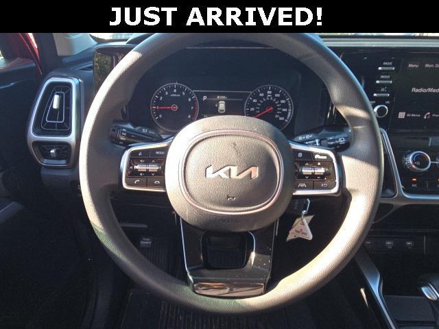 used 2023 Kia Sorento car, priced at $22,606