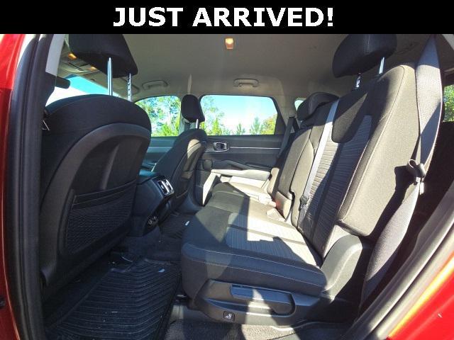 used 2023 Kia Sorento car, priced at $22,606