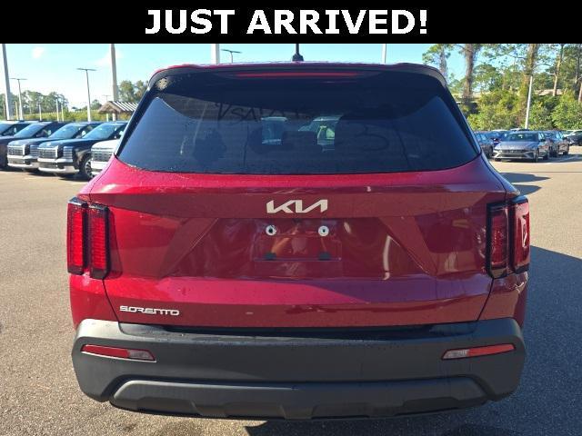 used 2023 Kia Sorento car, priced at $22,606
