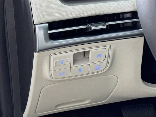 new 2026 Hyundai TUCSON Hybrid car, priced at $44,470