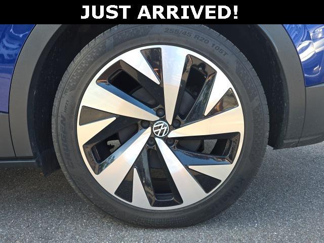 used 2021 Volkswagen ID.4 car, priced at $18,749