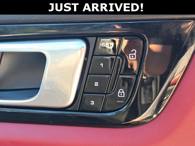 used 2019 Porsche Cayenne car, priced at $31,504