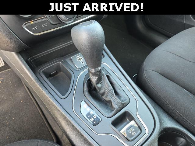 used 2021 Jeep Cherokee car, priced at $17,959