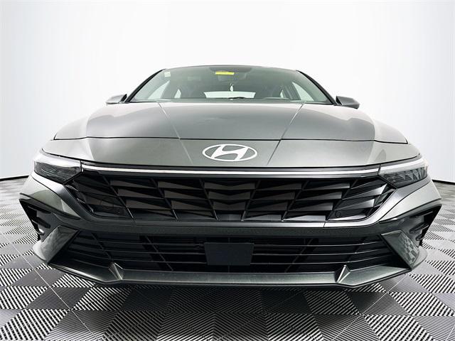 new 2025 Hyundai Elantra car, priced at $27,265