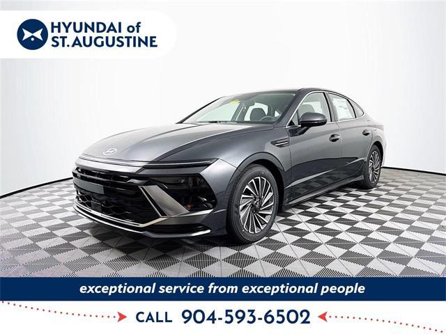 new 2025 Hyundai Sonata Hybrid car, priced at $33,070