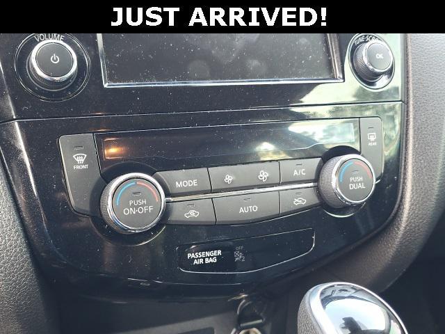 used 2022 Nissan Rogue Sport car, priced at $22,500