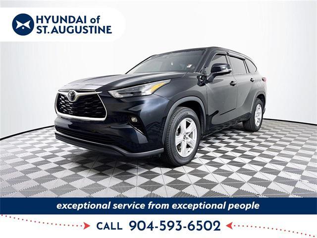 used 2022 Toyota Highlander car, priced at $29,207