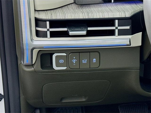 used 2025 Hyundai SANTA FE HEV car, priced at $37,326