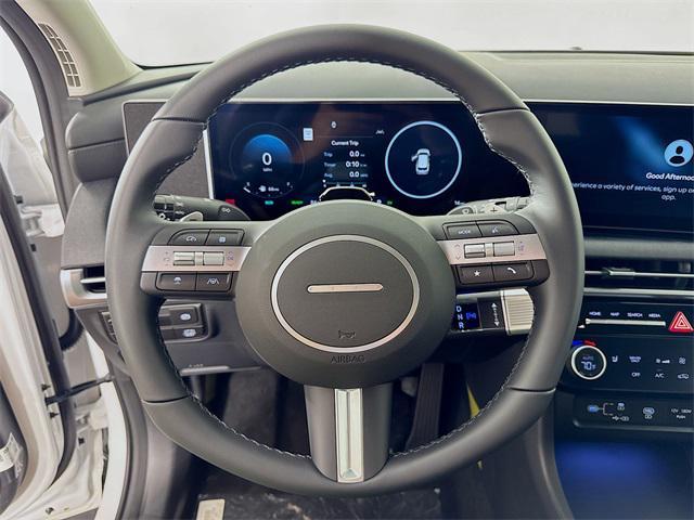 new 2025 Hyundai TUCSON Hybrid car, priced at $39,640