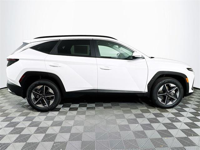 new 2025 Hyundai TUCSON Hybrid car, priced at $39,640
