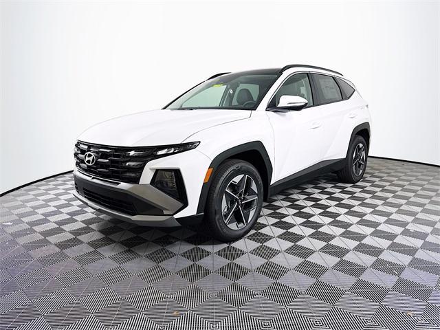 new 2025 Hyundai TUCSON Hybrid car, priced at $39,640