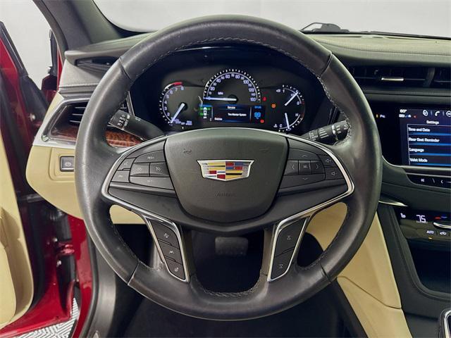 used 2018 Cadillac XT5 car, priced at $21,492