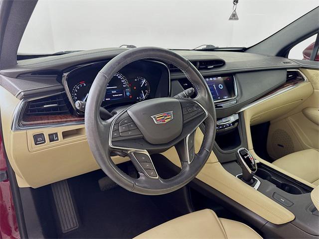 used 2018 Cadillac XT5 car, priced at $21,492